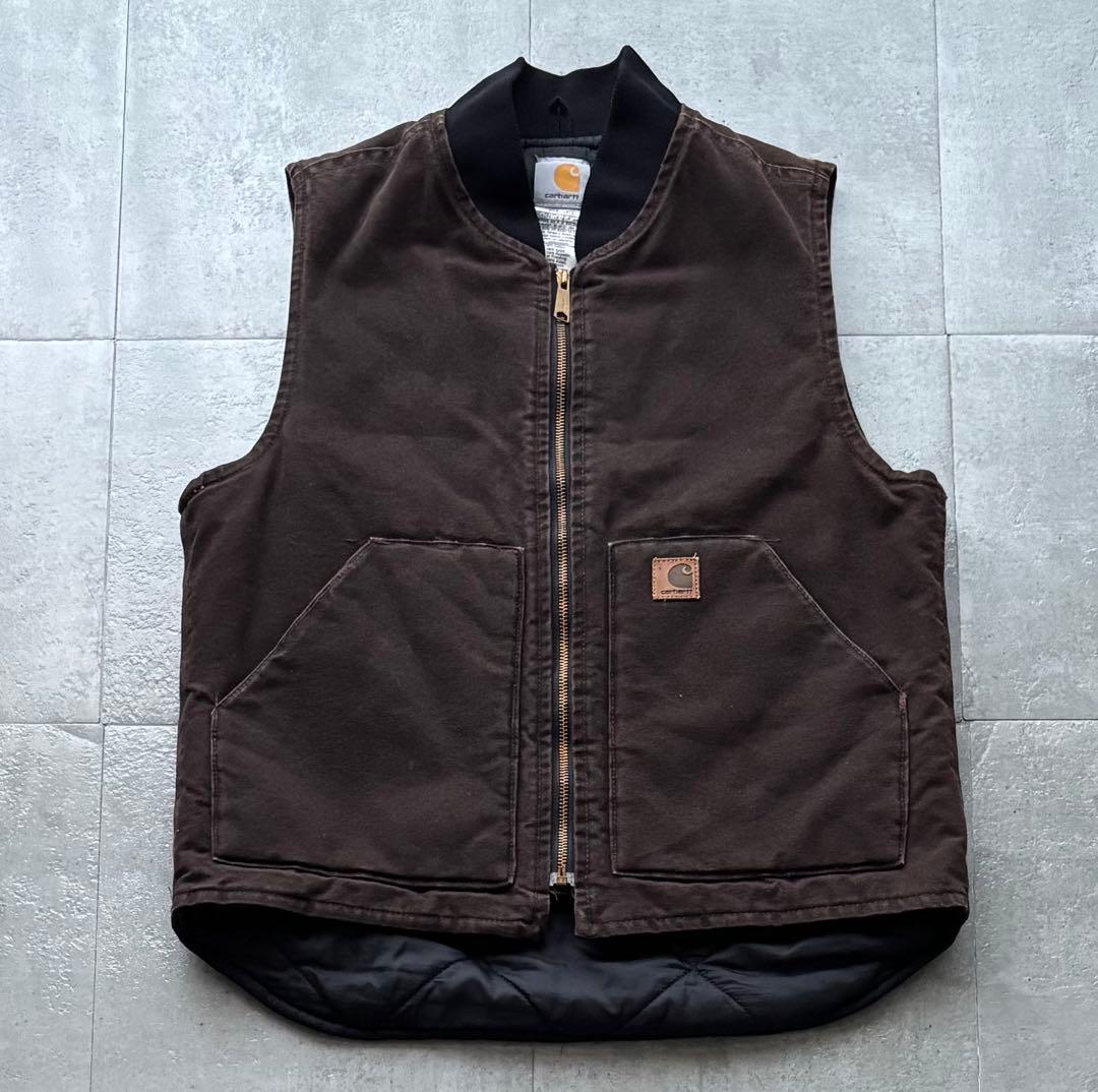 カーハート　ダックベスト　V02 DKB ブラウン　Mサイズ　サイズ感◎