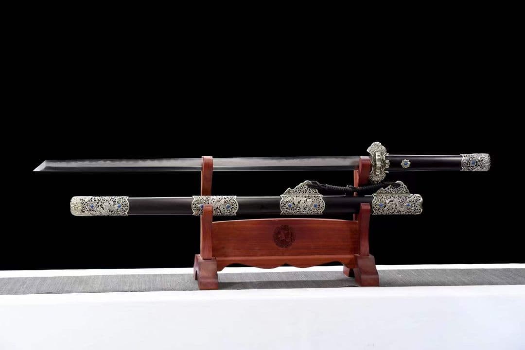 『九龍至尊唐刀』 古兵器 武具　刀装具　日本刀　模造刀 居合刀