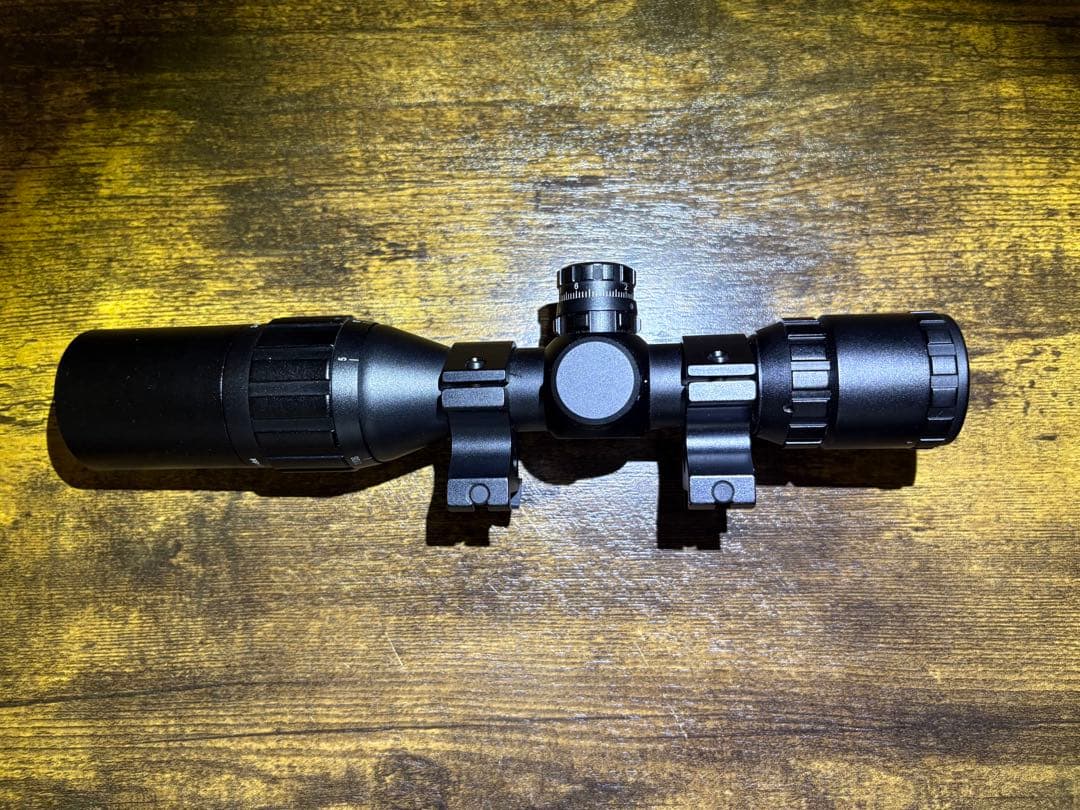 NEWイルミネーテッド・ショートズームスコープ（3〜9倍）