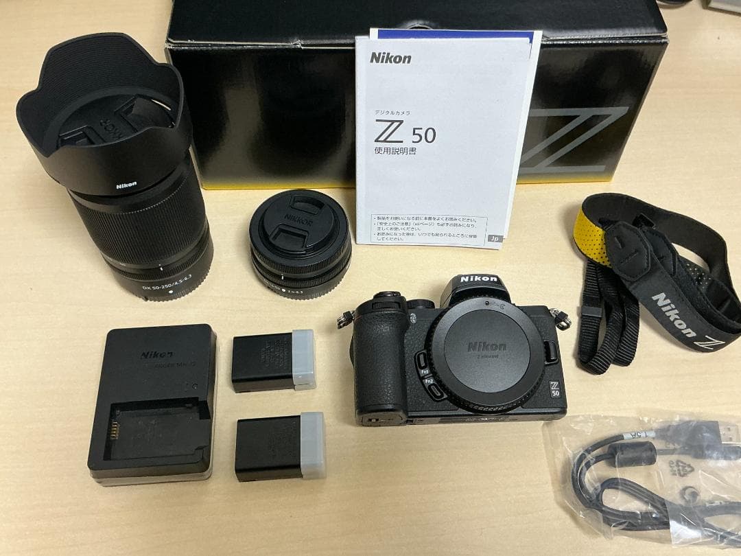 【中古】Nikon ニコン Z50 ダブルズームキット 元箱付き・バッテリー2個