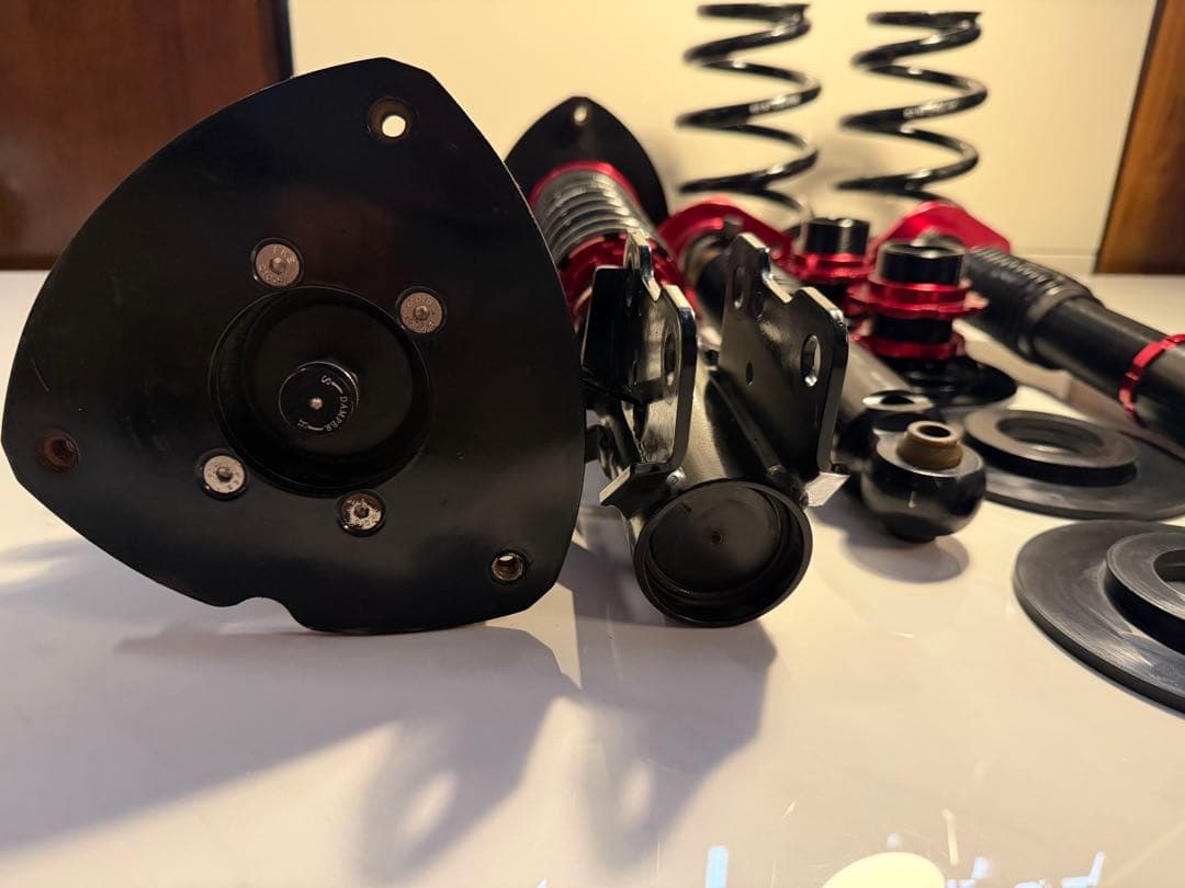 ラルグスLargus Spec S 車高調キット