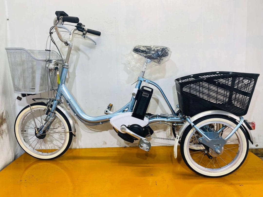 送料無料条件付きBRIDGESTONE 電動アシスト自転車三輪車(18/16型)