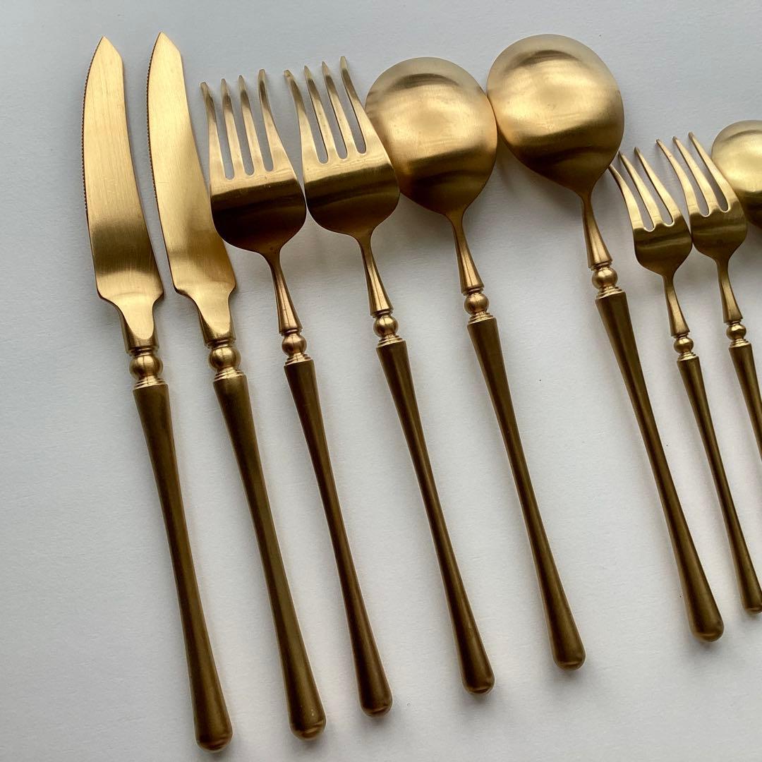 未使用 ゴールドカトラリー ディナー & デザート スプーン フォーク ナイフ