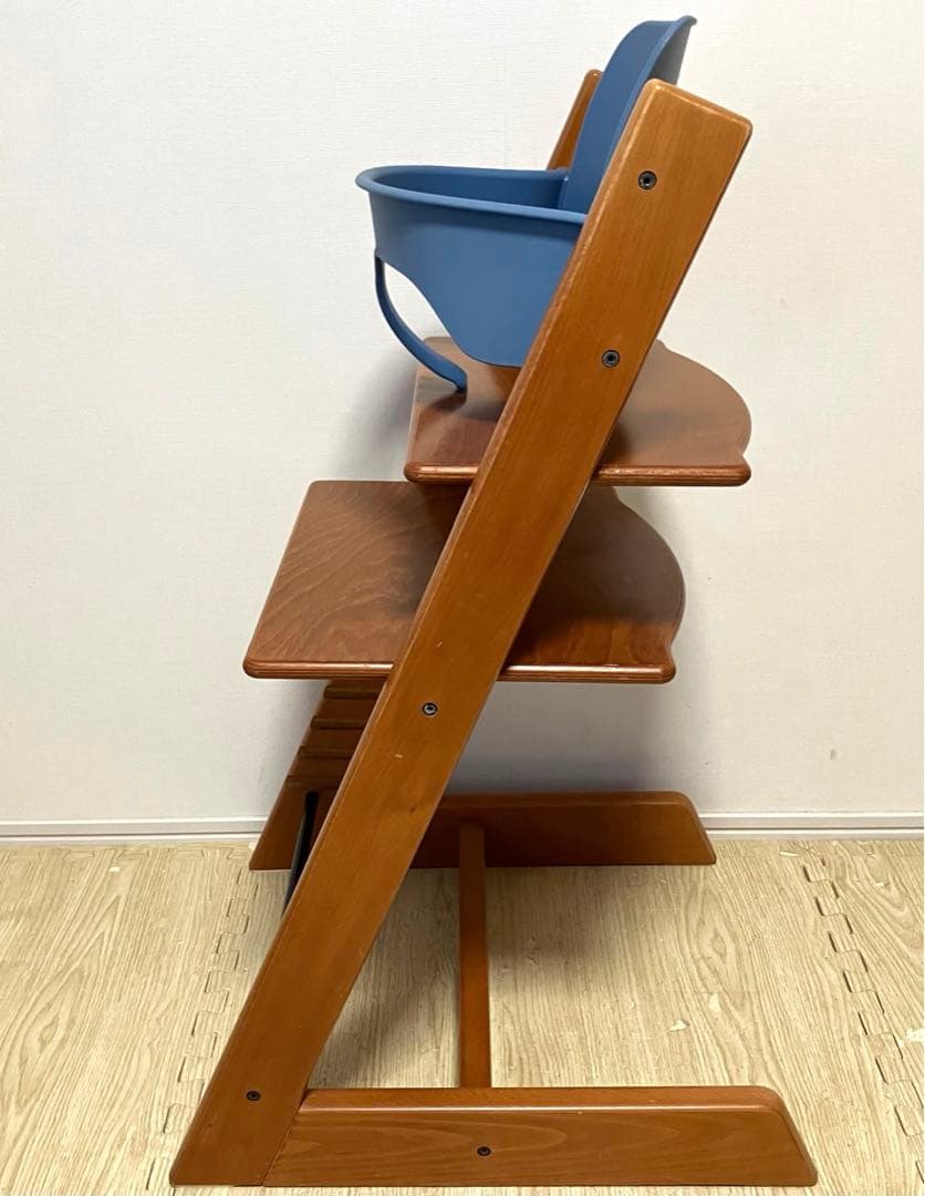 送料無料 ベビーガード付き STOKKE ストッケ トリップトラップ チェリー