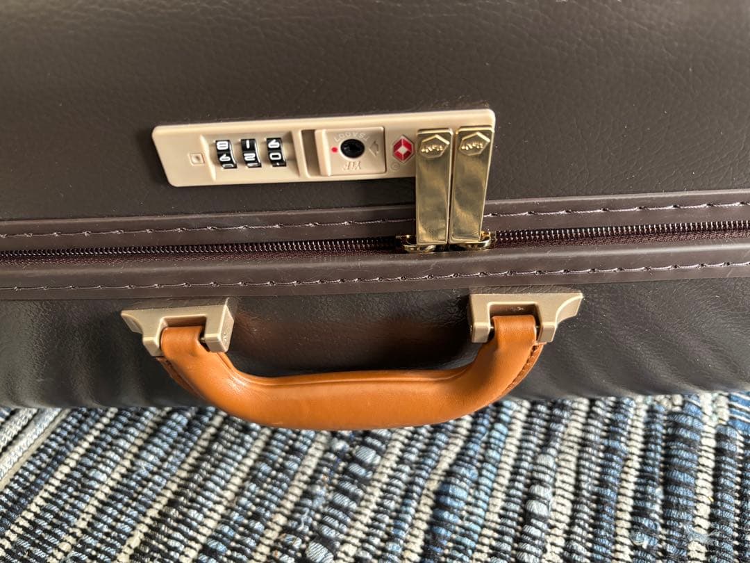 ACE エース　レザートランク風　スーツケース　HaNT ノートル　50L