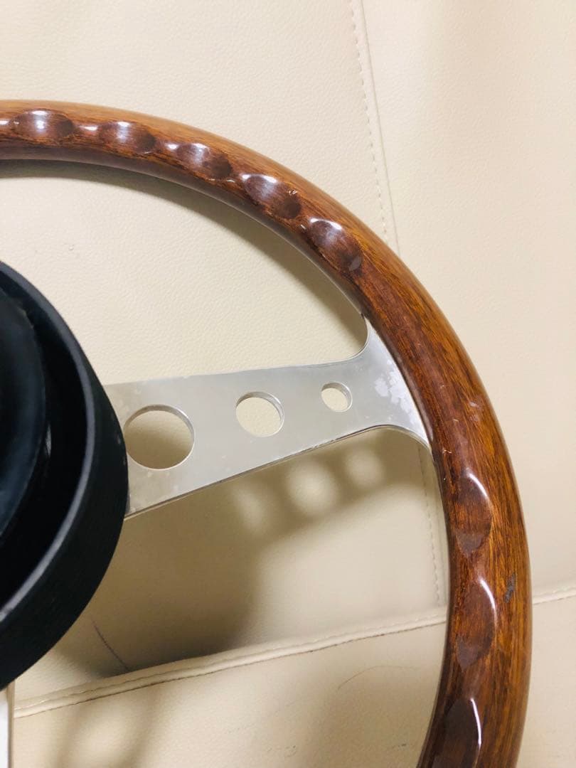 【送料込み】希少　MOMO ウッド ステアリング INDY モモ　ハンドル