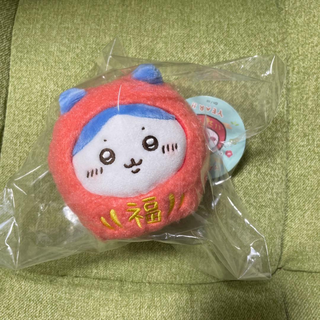 ちいかわ  ハチワレ　だるまになっちゃった！ころりん起き上がりこぼしぬいぐるみ