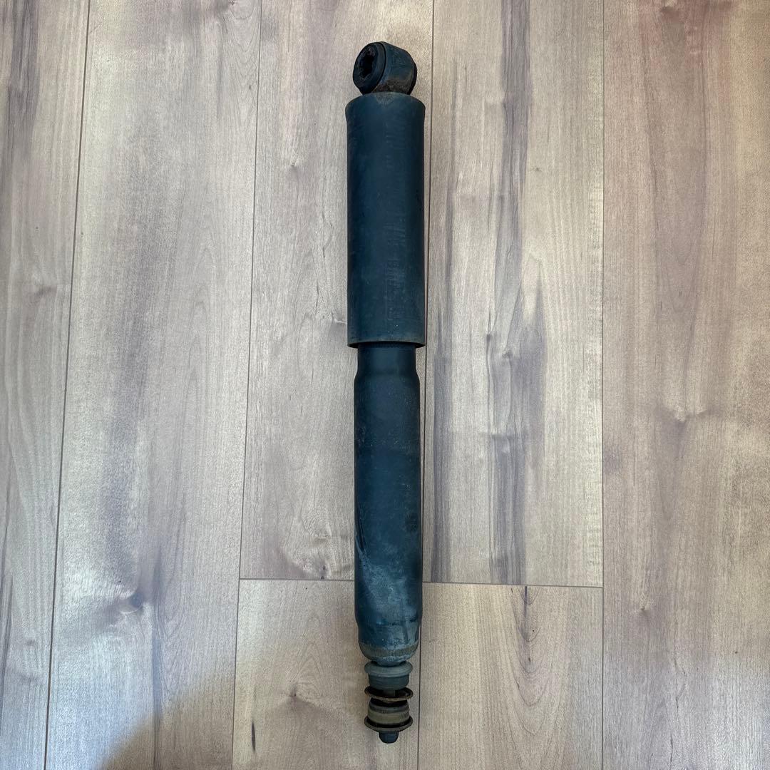 78プラド 純正　ショックアブソーバー　リア①