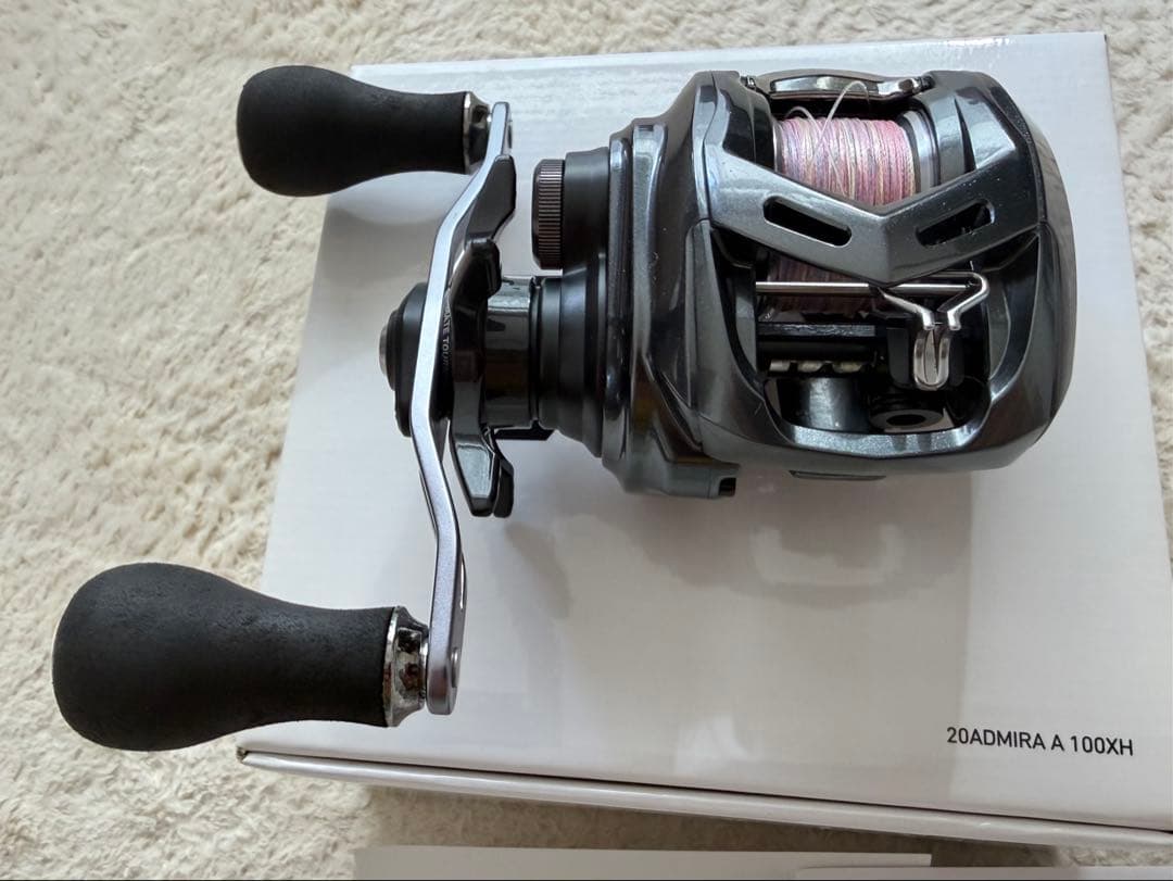 ダイワ アドミラ A 100XH ADMIAR A 100XH 右ハンドル