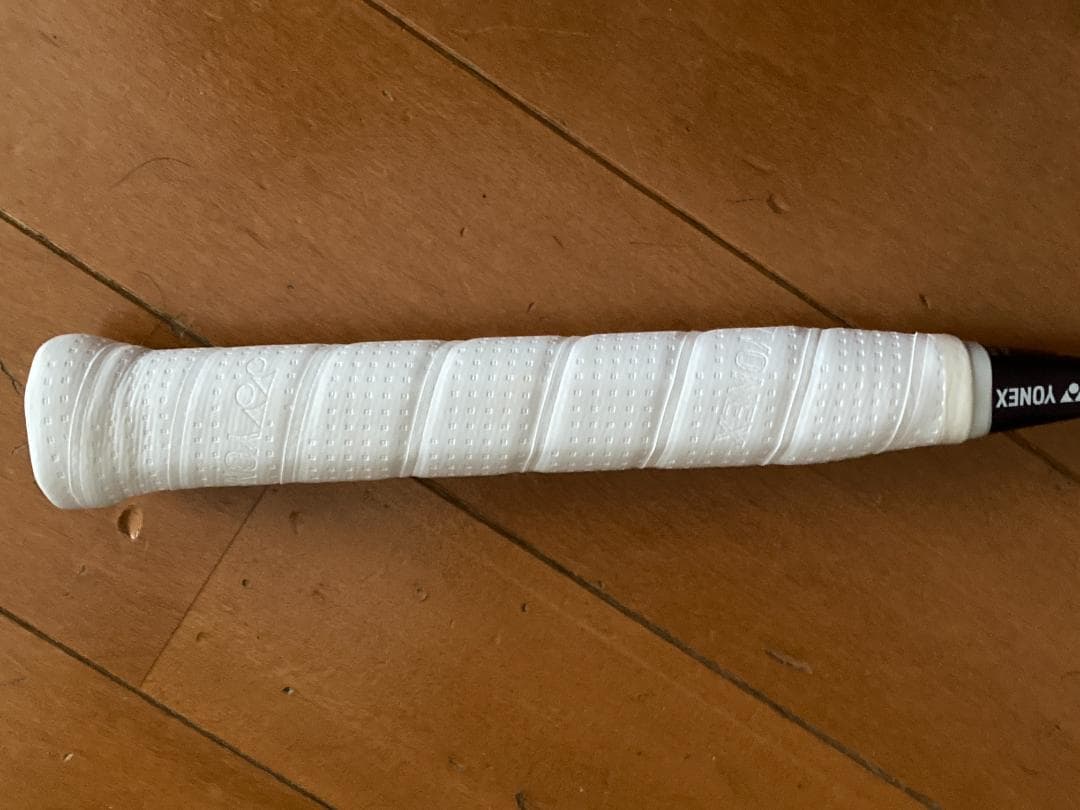 バドミントンラケット YONEX ナノフレア700ゲーム 4U5