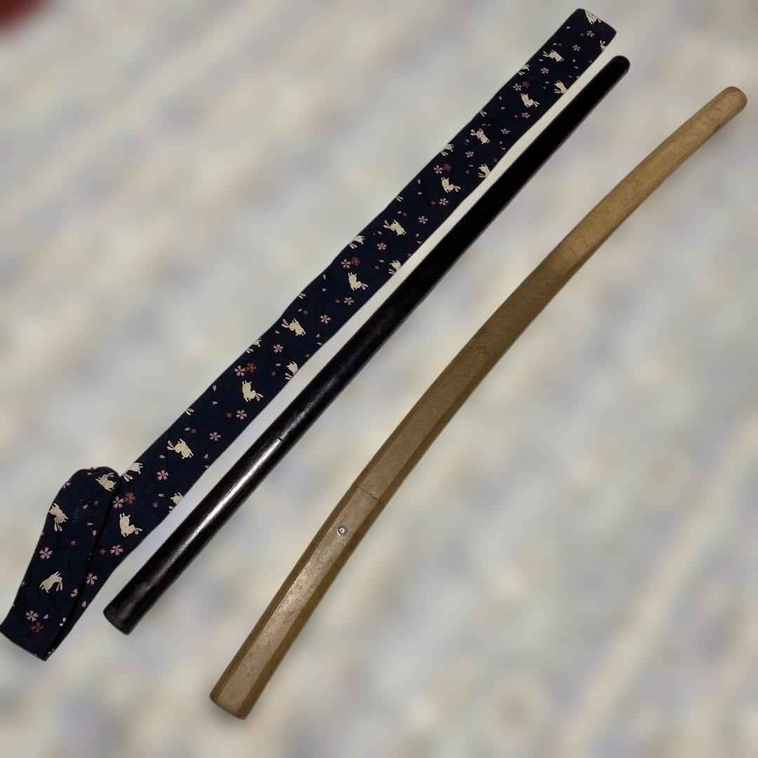 模造刀２本 仕込み杖(刀袋付)と白木鞘大刀