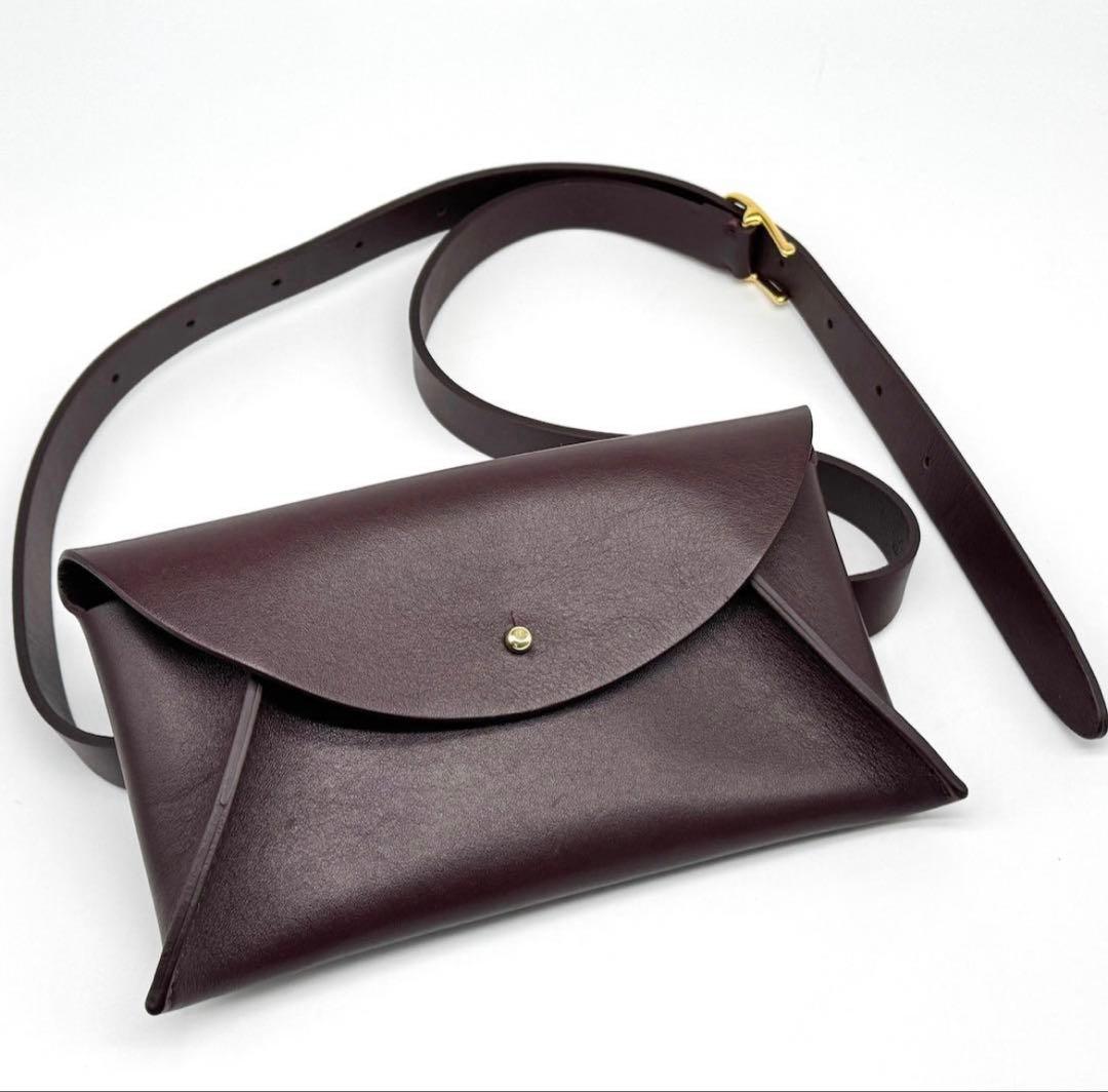 限定 ロンちゃん MANUELA 革製ベルトバッグ