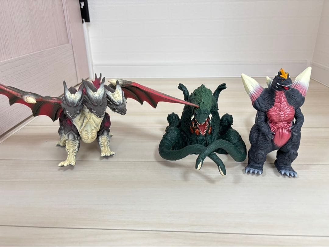 デスギドラ、スペースゴジラ、ビオランテまとめ売り