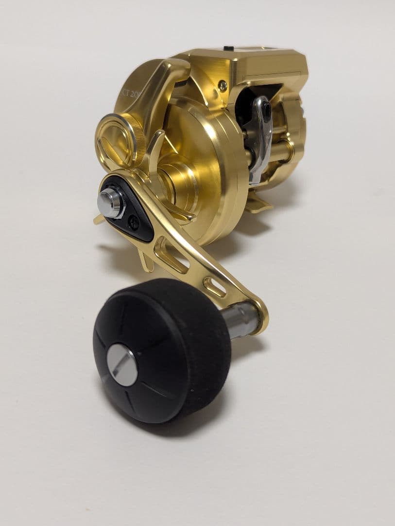 【美品】シマノ オシアコンクエスト CT 200HG　カウンター、フォールレバー