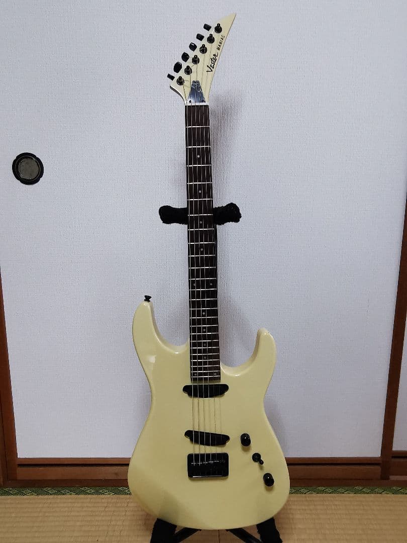 Vester Maniac Guitar 珍しいギター