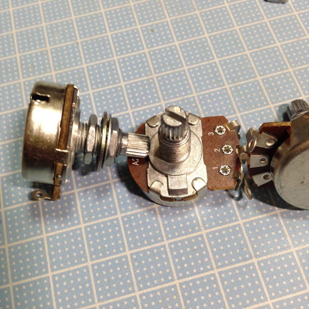 A250KΩ 39個 ポット コンデンサー 予備 ナット付 24mm 250k