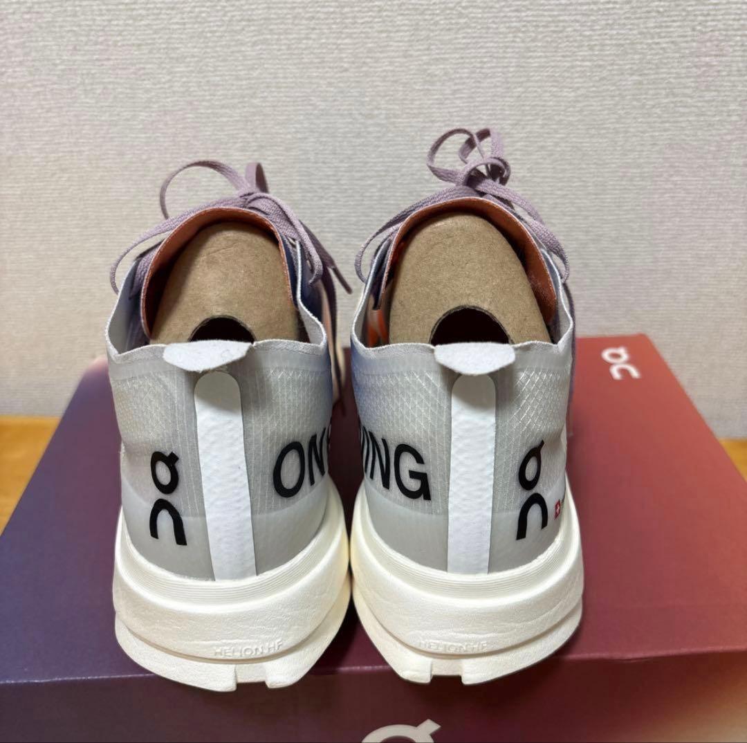 【新品】On Cloudboom Strike ランニングシューズ 26cm