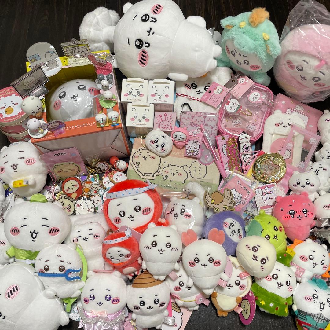 ちいかわ　マスコット　キーホルダー　アクスタ　まとめ売り　100点以上　大量