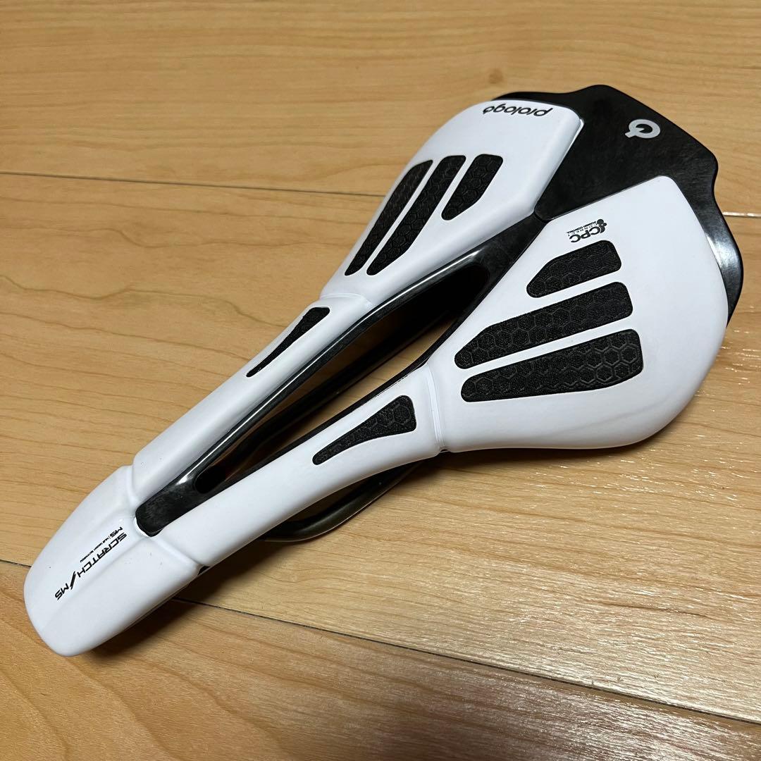 プロロゴ Scratch M5 PAS CPC TiroX サドル ホワイト