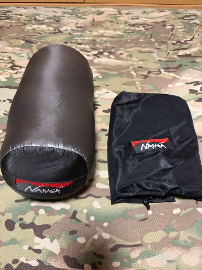 ナンガ　オーロラライト450DX シュラフ　寝袋