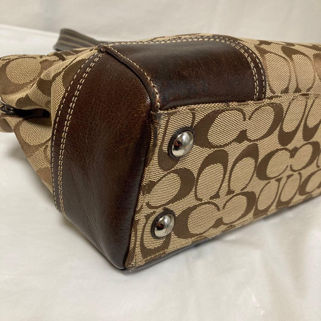 COACHシグネチャー ハンドバッグ.，ターンロック★13975 ブラウン