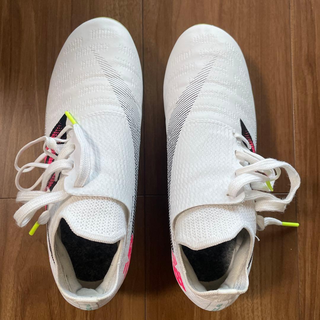 最終お値下げ！New Balance Furon サッカースパイク