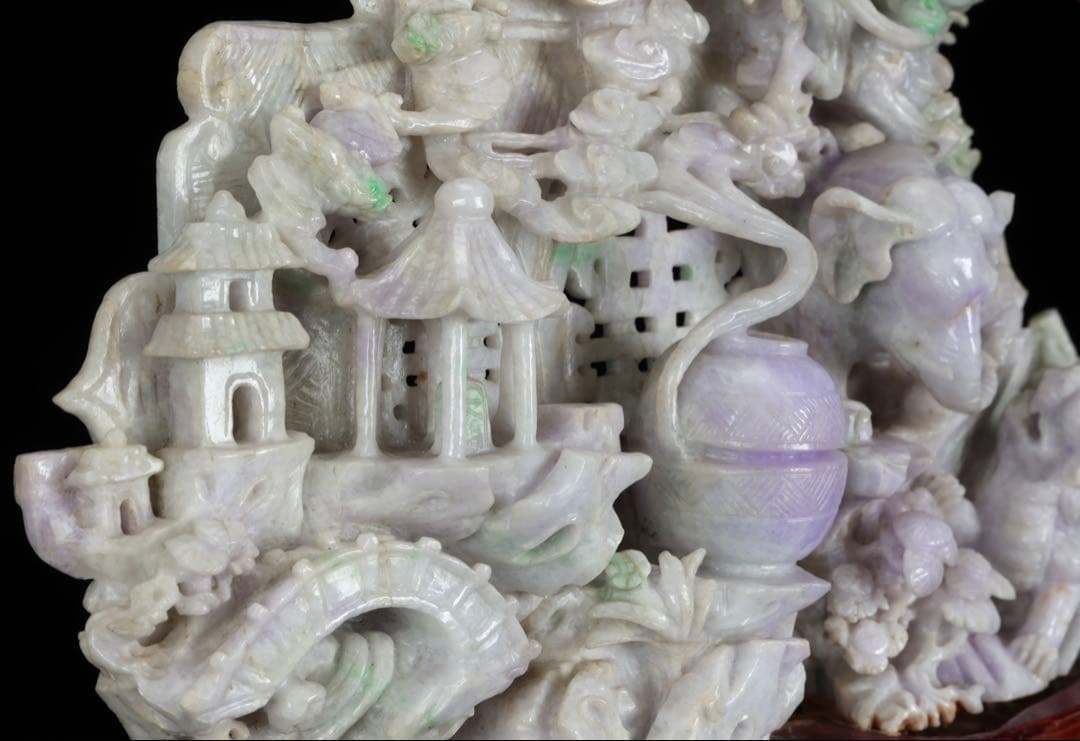 【希少美品】ラベンダー翡翠精緻彫刻置物 龍獅子象楼閣吉祥文字透かし 飾台座付