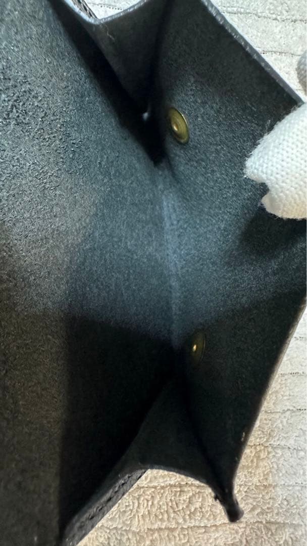 【新品】IL BISONTE（イルビゾンテ）　カードケース 名刺入れ