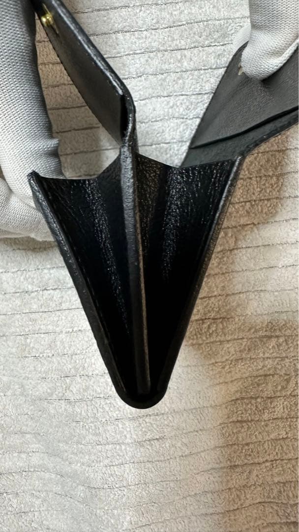 【新品】IL BISONTE（イルビゾンテ）　カードケース 名刺入れ