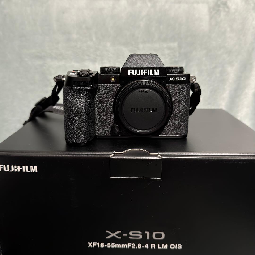 【美品】FUJIFILM XS10 ボディ 女性使用 液晶フィルム付 付属品完備