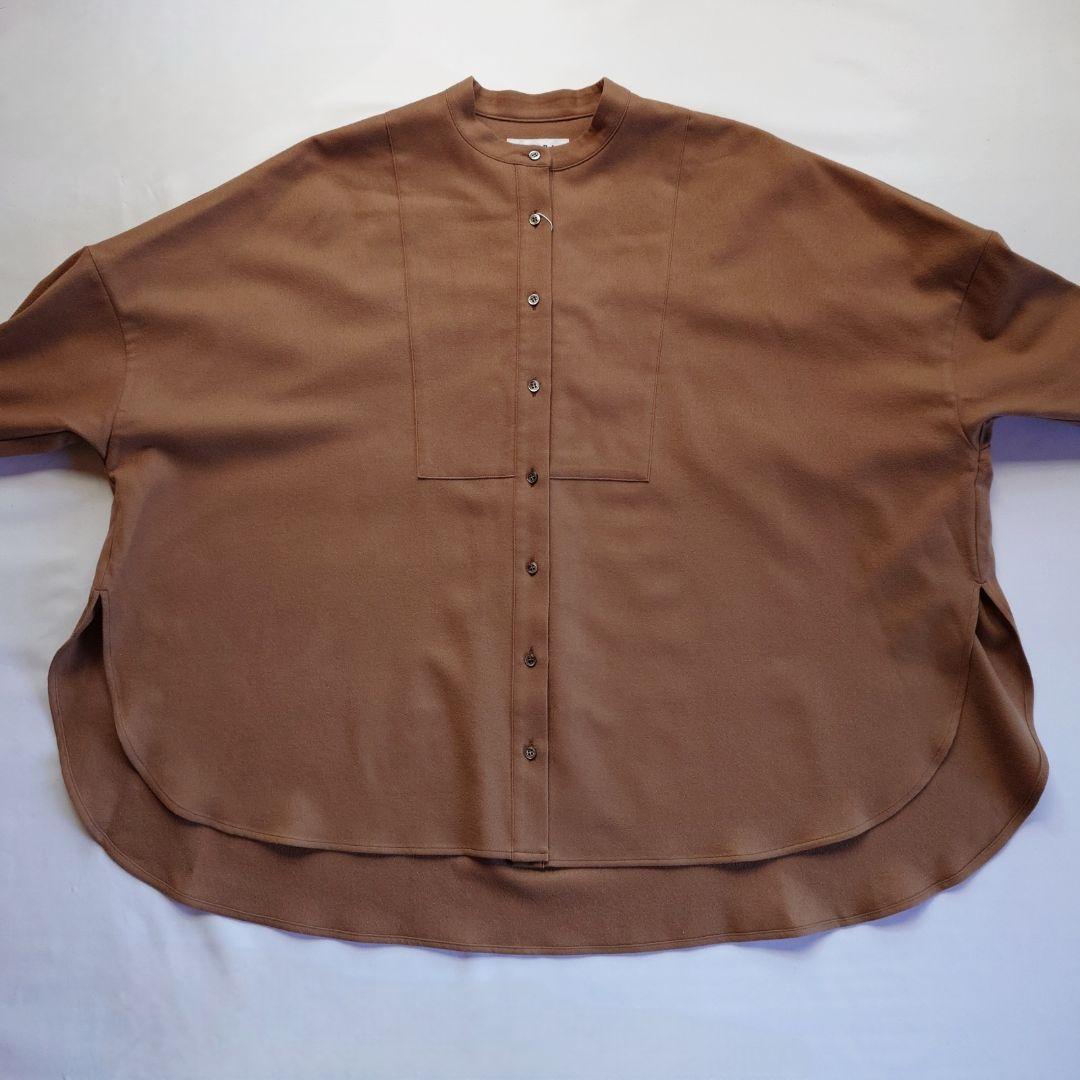 ☘️新品 サクラ SACRA ウール バンドカラー 茶色系 M 長袖 きれいめ