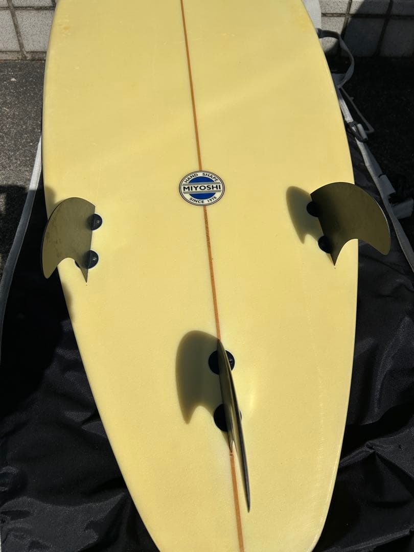 ローカルモーション　ショートボード　ハードケース付き　値下げ