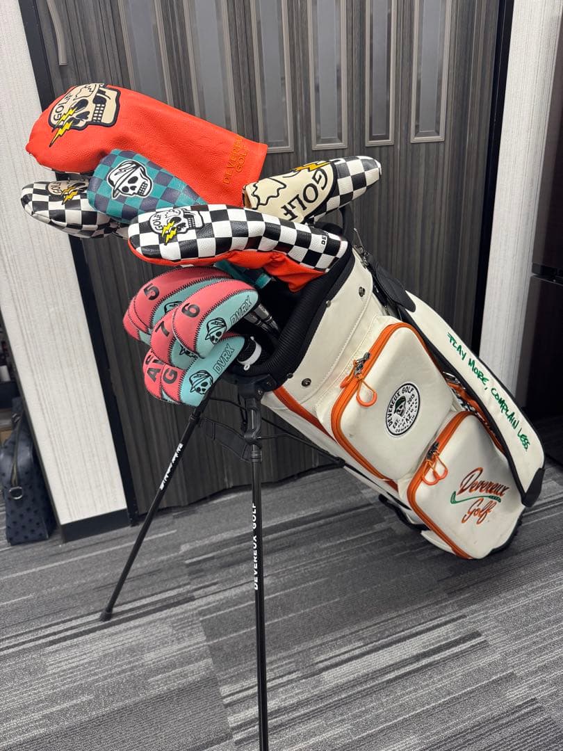 DEVEREUX GOLF デヴァローゴルフ　キャディバッグ　ヘッドカバーセット