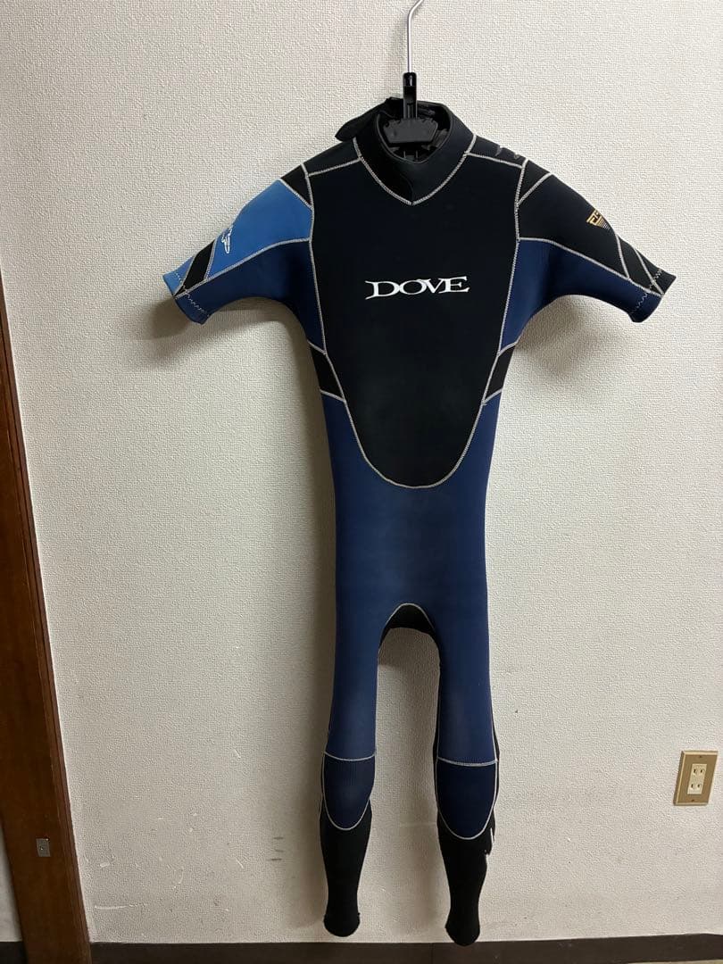 DOVE シーガルウェットスーツ 青・黒