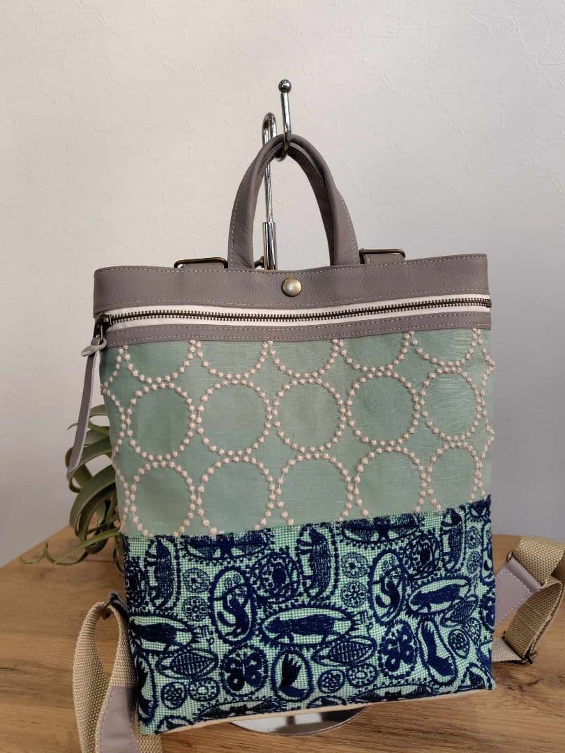 ミナペルホネン/タンバリン×ジャングルレリーフ/牛革A4トートリュック