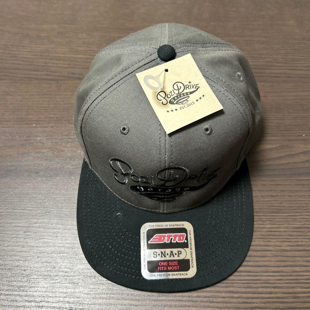 ポジドライブガレージ フラットバイザーキャップ