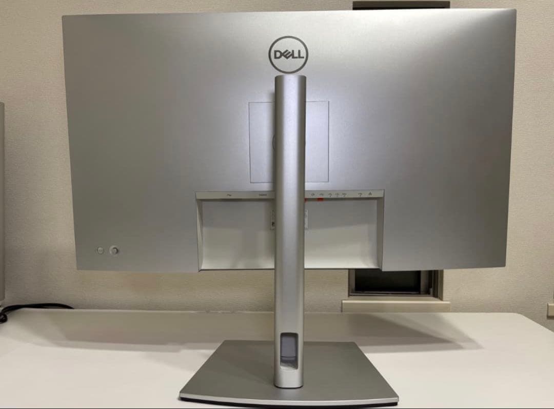 Dell U3223QE 32インチ 4K IPS Black 元箱付 美品