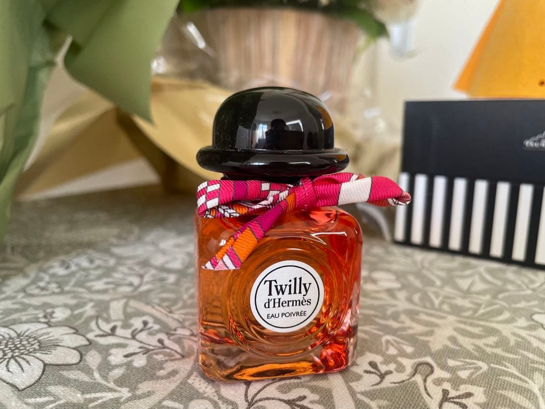 極美品 Hermès Twilly d'Hermès Eau Poivrée