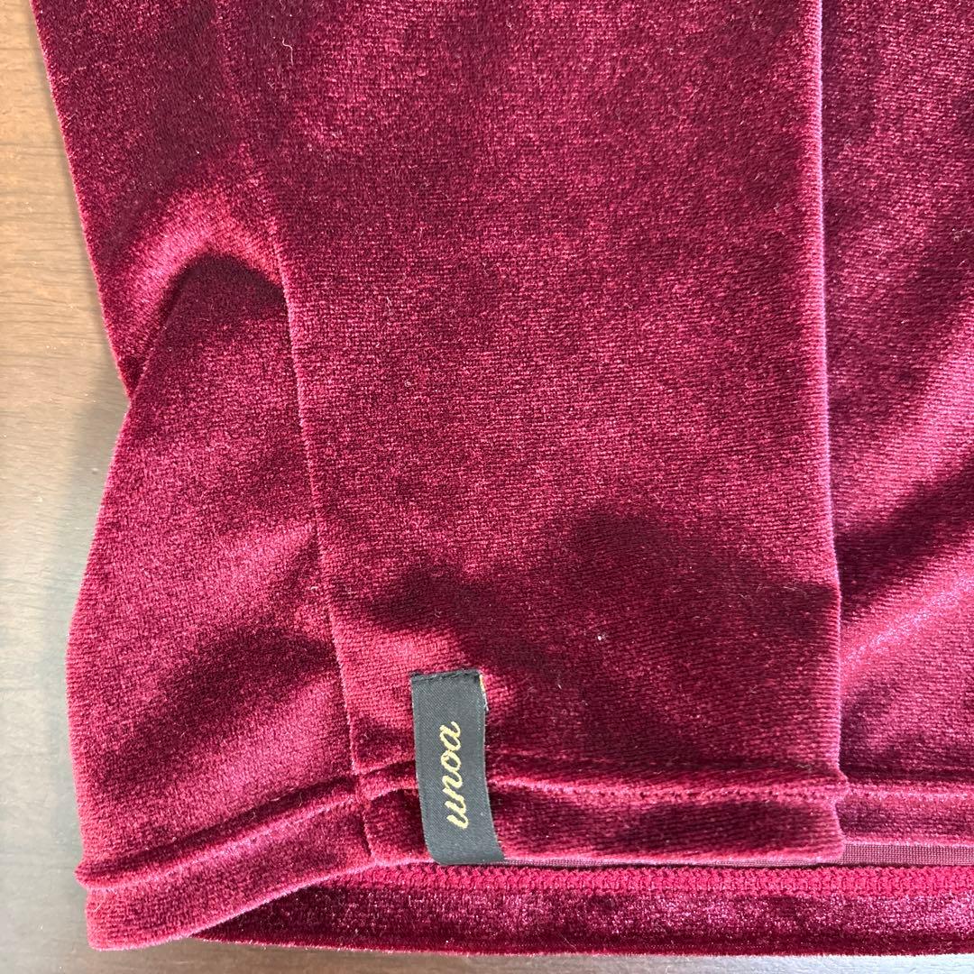 unoa ベロア生地 トップス