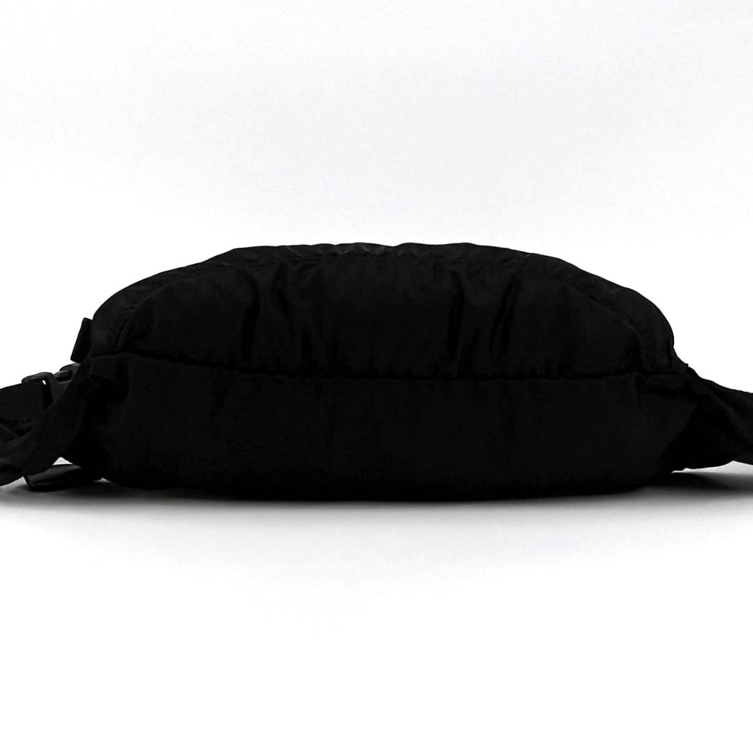 希少✨プラダ ウエストポーチ ボディバッグ ナイロン 三角ロゴ 黒 白タグ