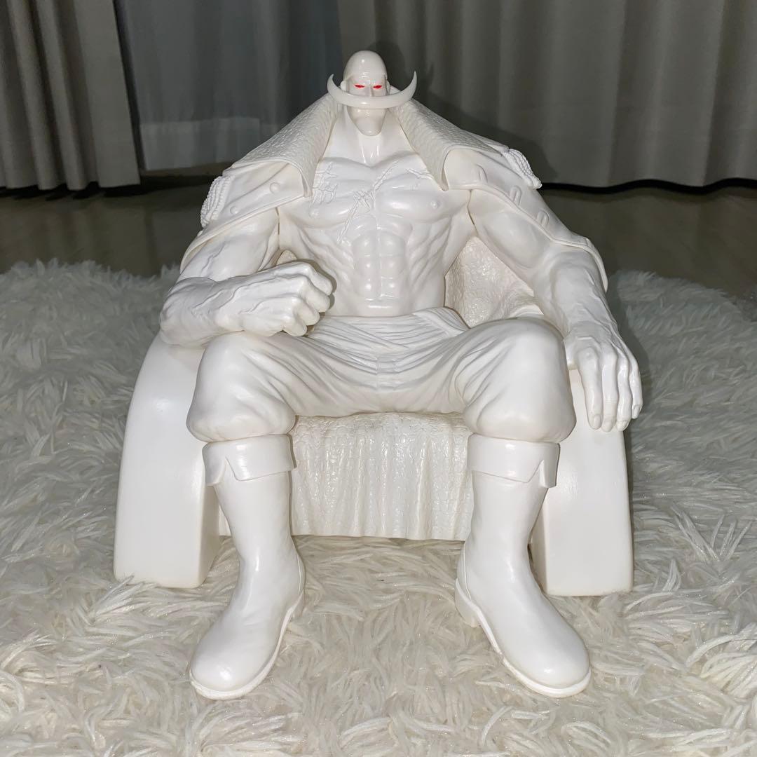 ワンピース　フィギュア アーカイブコレクション 白ひげ 50体限定 ホワイト