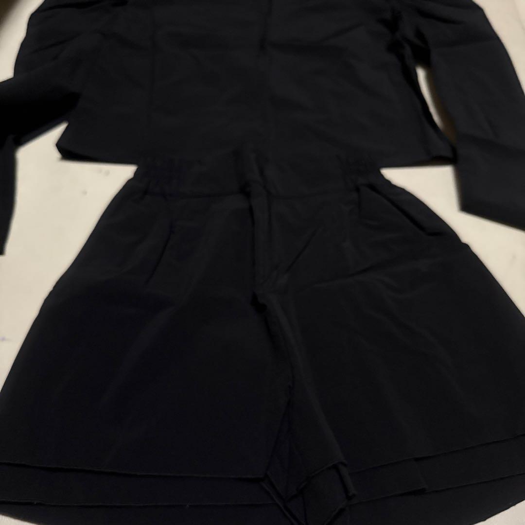 メゾンドドルチェ　ラッシュガード　セットアップ