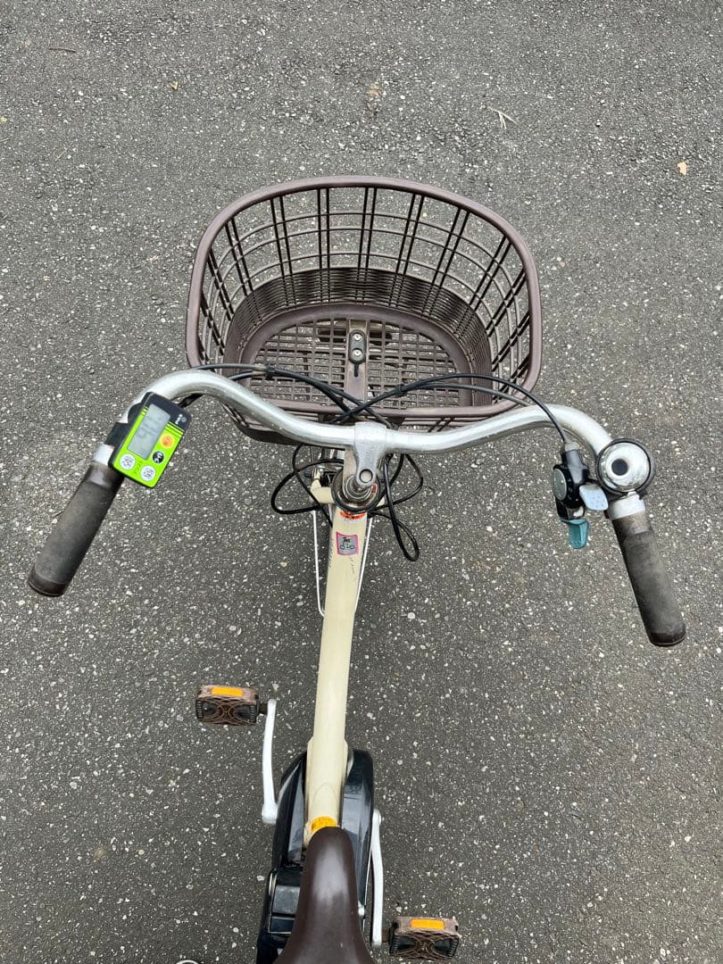 電動アシスト自転車 クリーム色 20インチ　高齢者オススメ