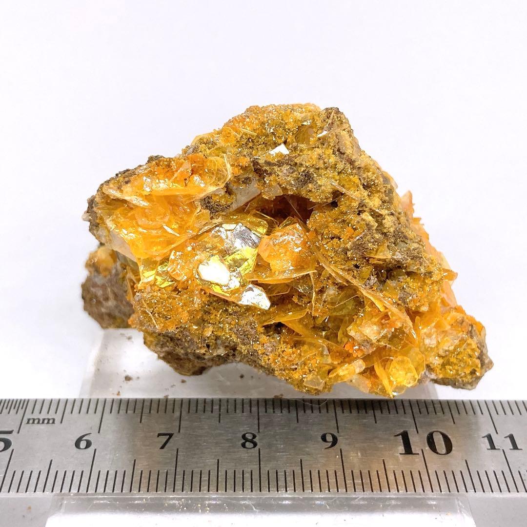 バ*コ様 ウルフェナイト　モリブデン鉛鉱　原石　鉱物標本　天然石　269