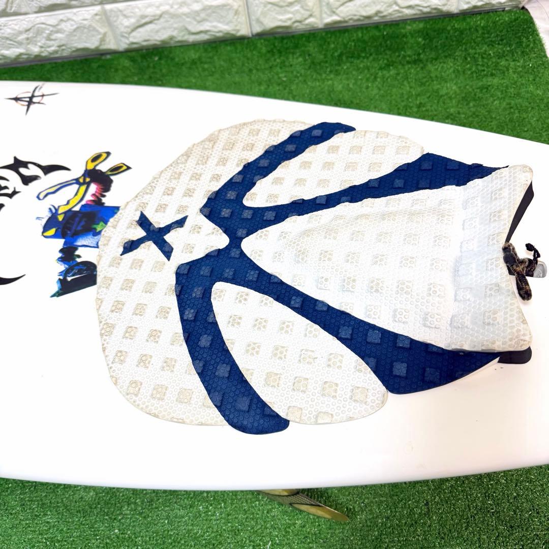 美品　placebo AARON CORMICAN 5’8ft サーフボード