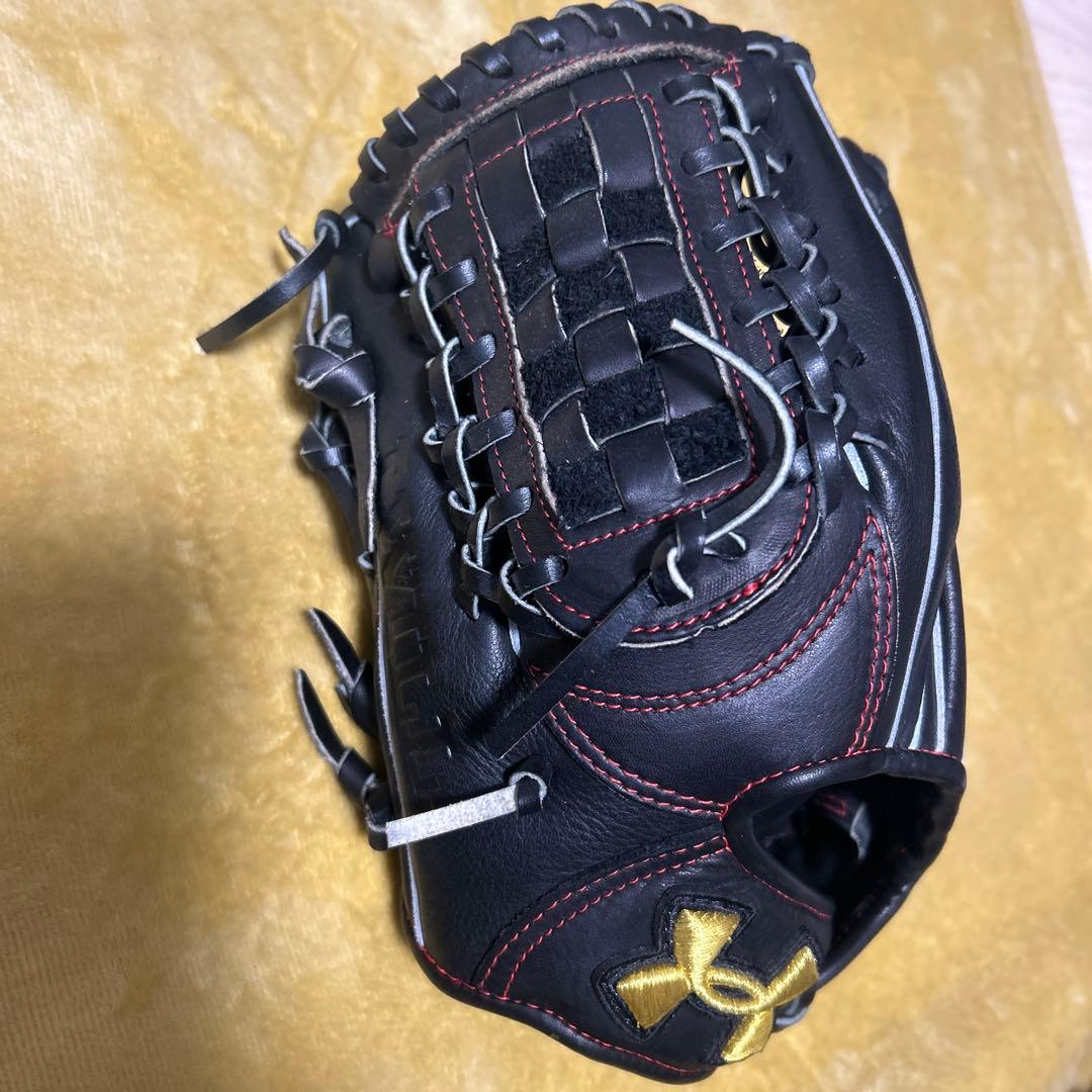 アンダーアーマー グローブ オールラウンド用 左投げ用！