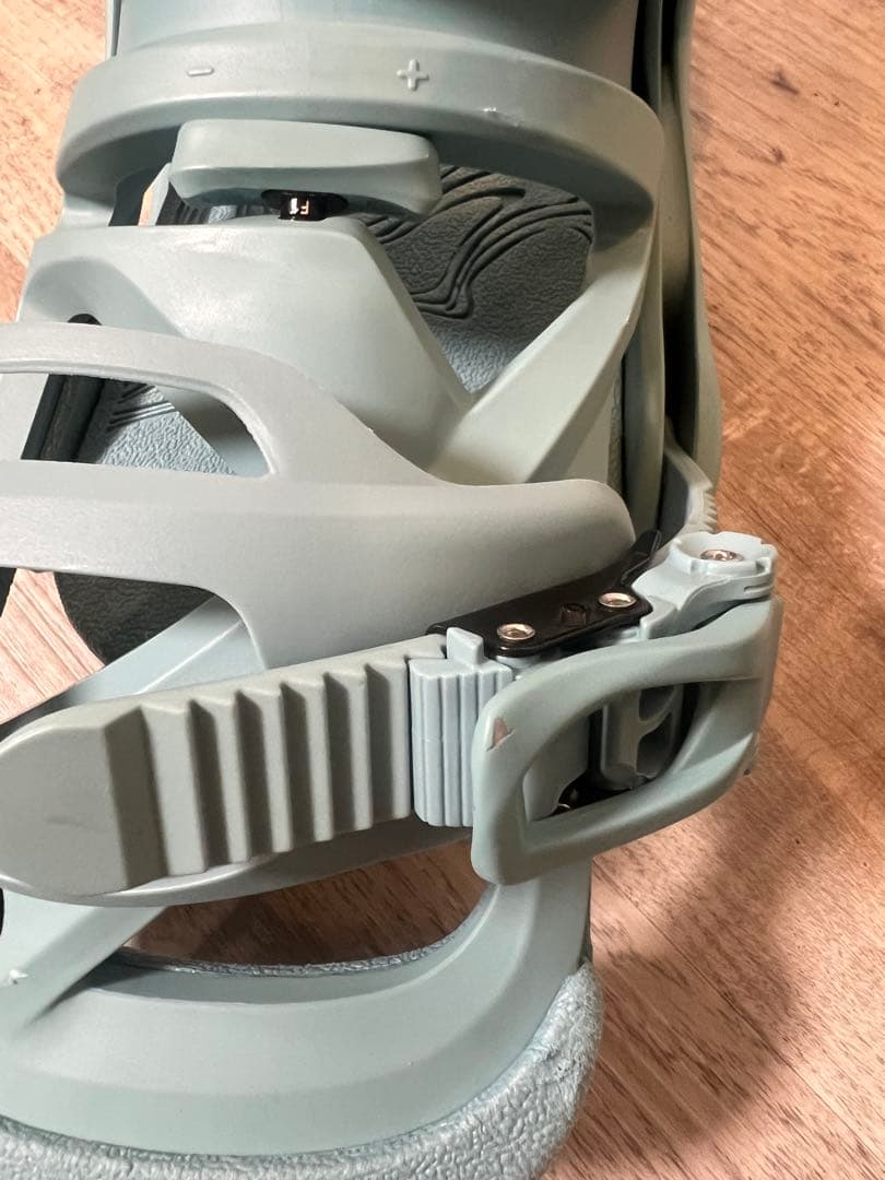 ウィメンズ Burton スクライブ Re:Flex スノーボードバインディング