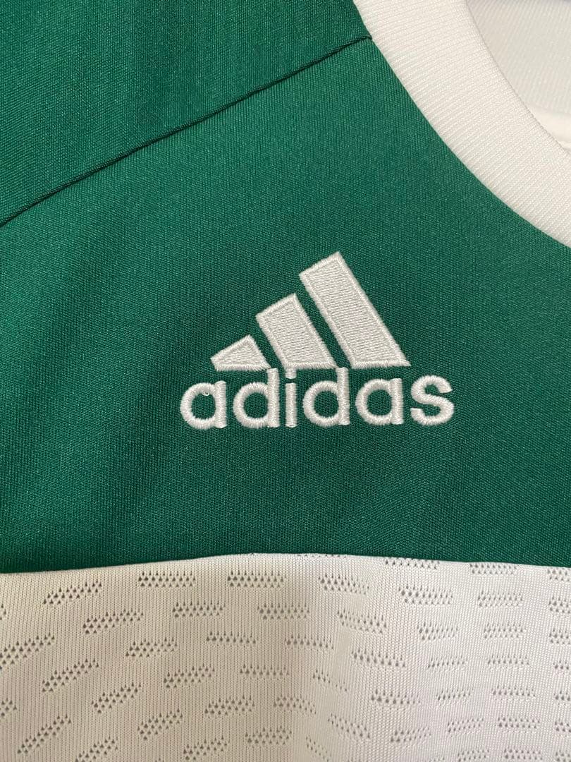 長谷部誠　直筆サイン入りヴォルフスブルクユニフォーム 直筆サインポストカード付き