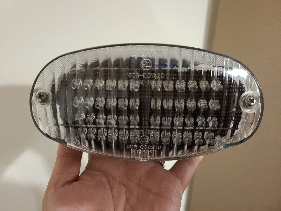 ポークビッツ　流星テール