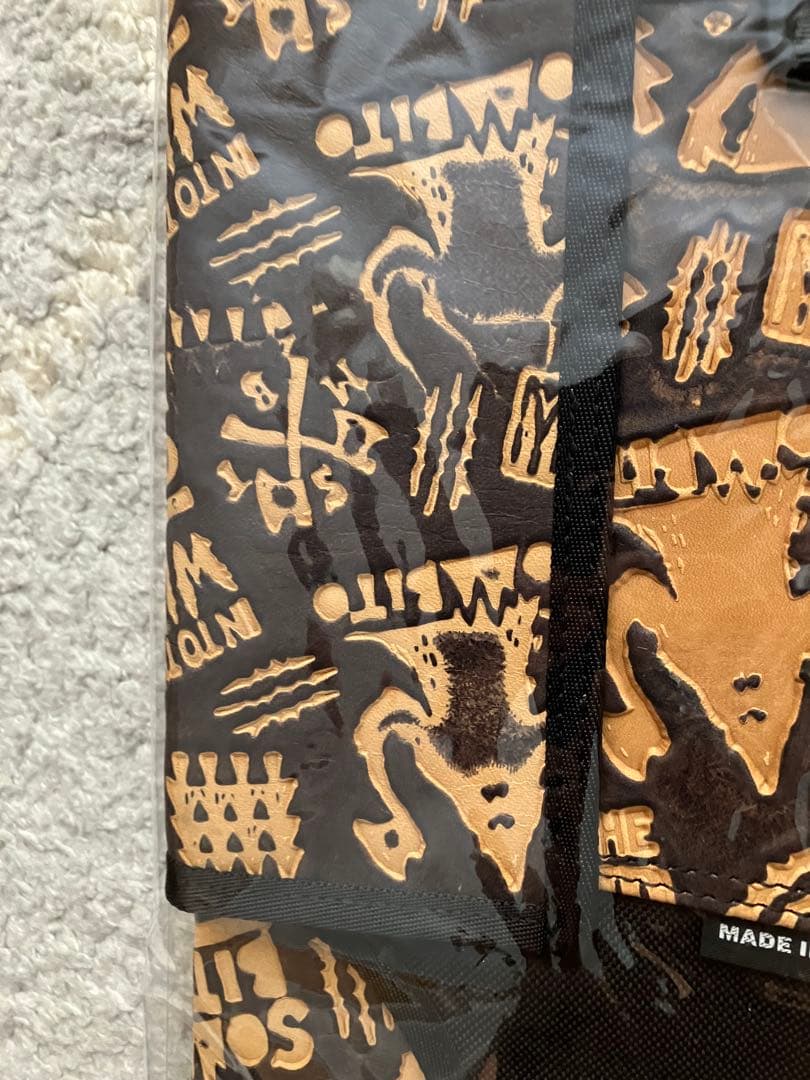 コ*ー様 ソマビト マイスターシートレーザー キャメ黒 SOMABITO 新品未